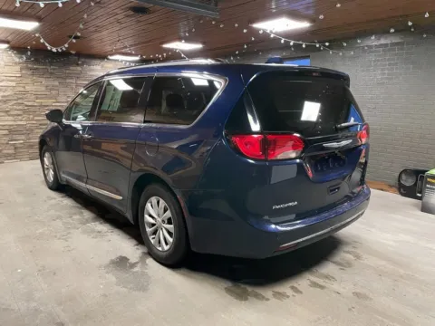 More photos of 2018 Chrysler Pacifica Touring L Plus at Kurt Johnson Auto Sales & Service, PA