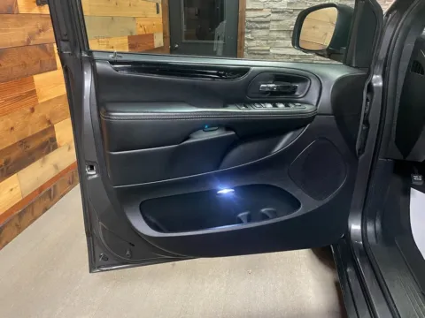 More photos of 2018 Dodge Grand Caravan SE at Kurt Johnson Auto Sales & Service, PA