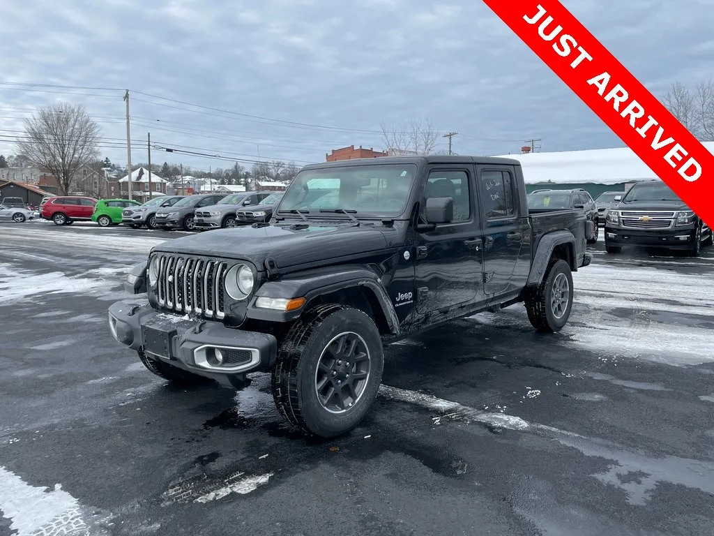 Black 2023 Jeep Gladiator Overland for sale in DuBois, PA