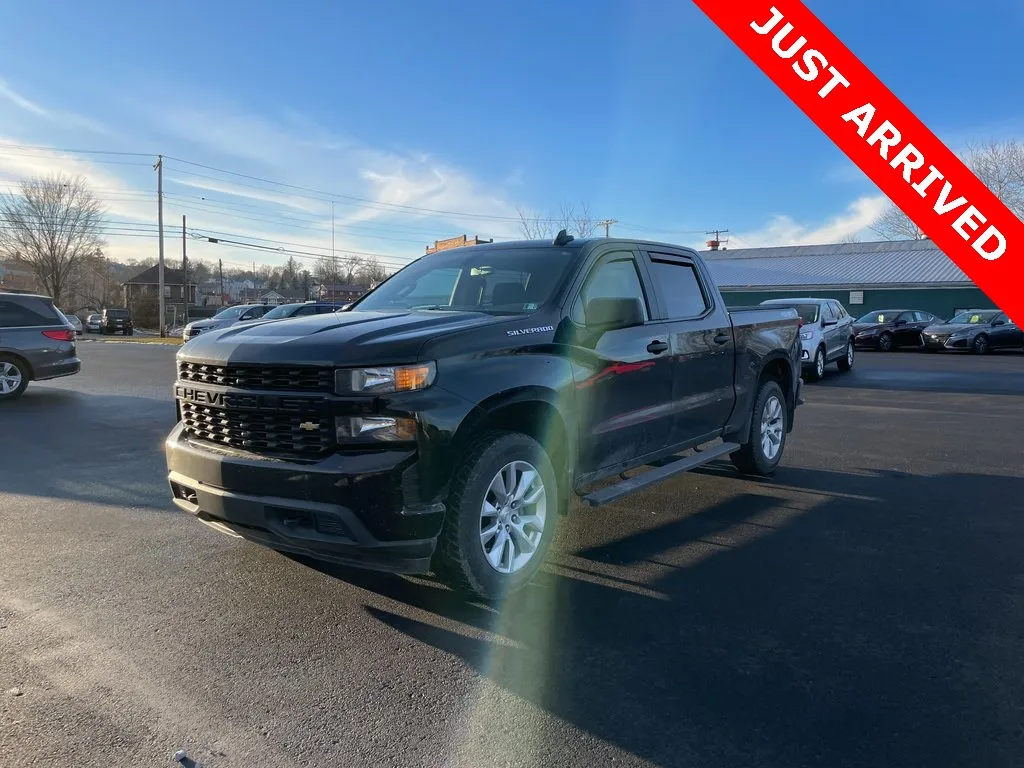2021 Chevrolet Silverado 1500 Custom's photo