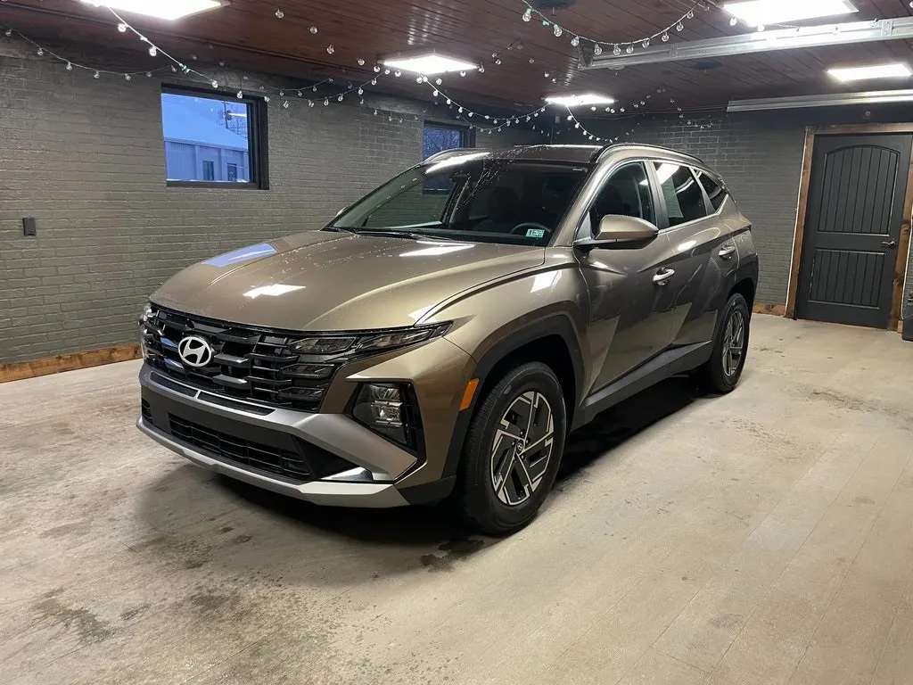2025 Hyundai Tucson Blue's photo