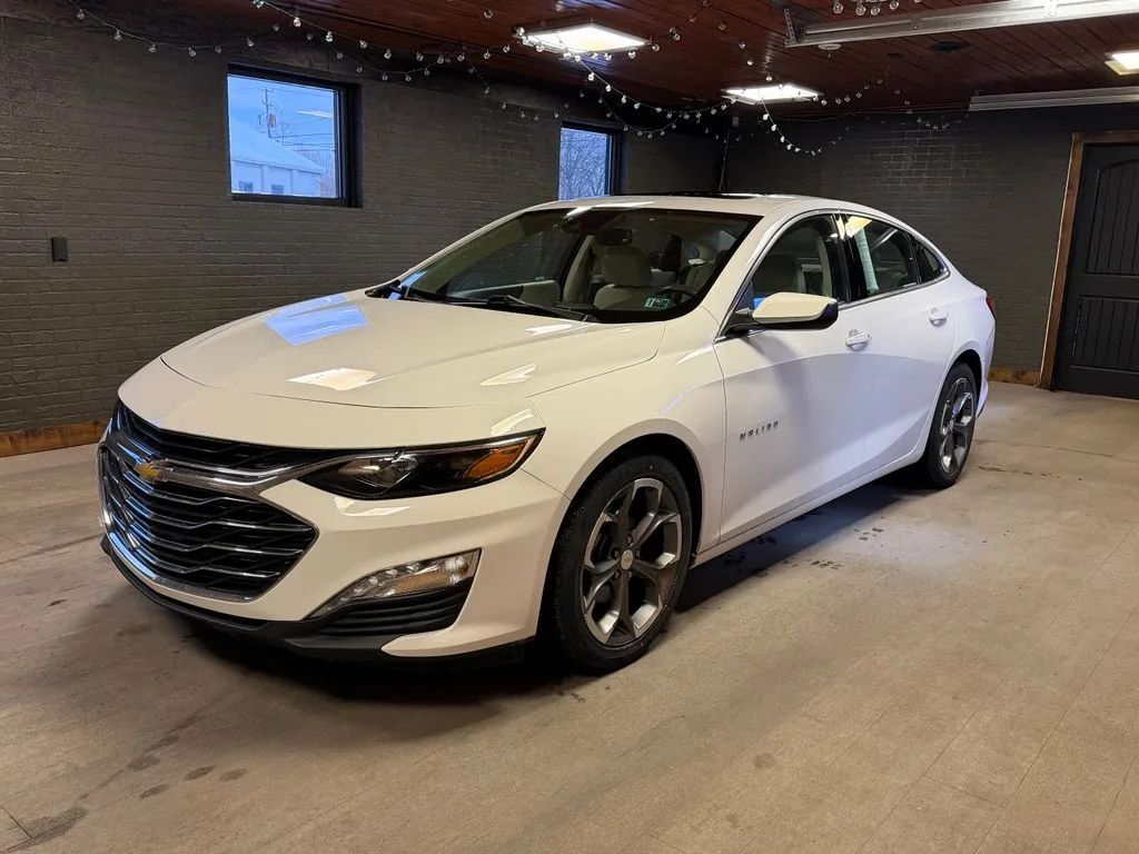 2021 Chevrolet Malibu LT for sale in DuBois, PA