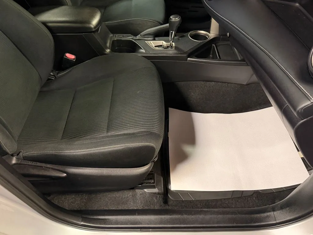 2015 Toyota RAV4 XLE - Photo 20