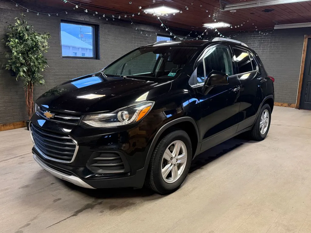 Black 2019 Chevrolet Trax LT for sale in DuBois, PA