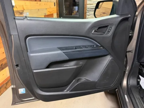 More photos of 2015 Chevrolet Colorado Z71 at Kurt Johnson Auto Sales & Service, PA