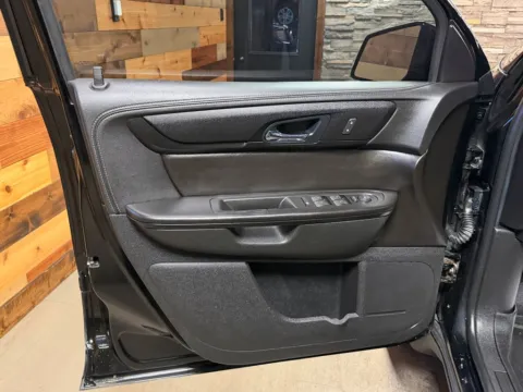 More photos of 2017 Chevrolet Traverse LT at Kurt Johnson Auto Sales & Service, PA