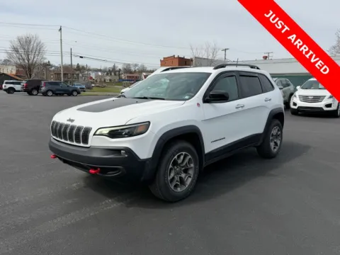 White 2022 Jeep Cherokee Trailhawk for sale in DuBois, PA
