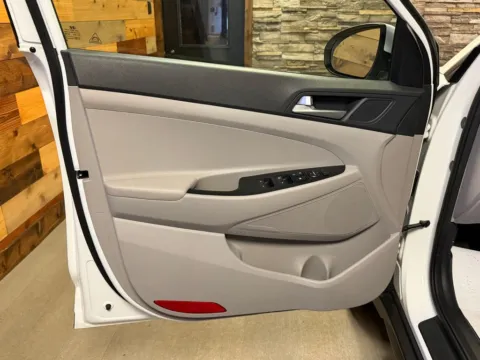 More photos of 2021 Hyundai Tucson Value at Kurt Johnson Auto Sales & Service, PA