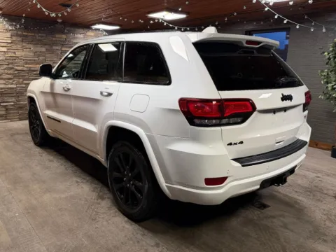 More photos of 2020 Jeep Grand Cherokee Altitude at Kurt Johnson Auto Sales & Service, PA