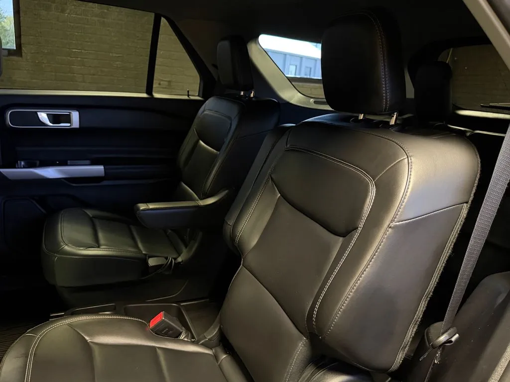 2021 Ford Explorer XLT - Photo 12