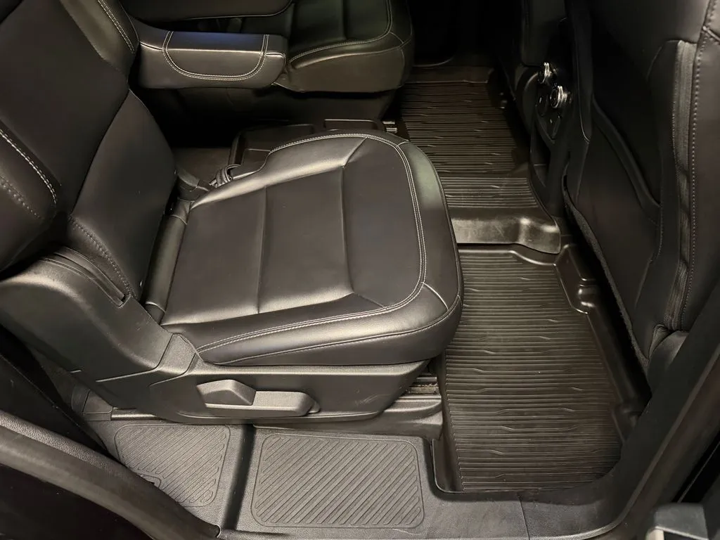 2021 Ford Explorer XLT - Photo 18