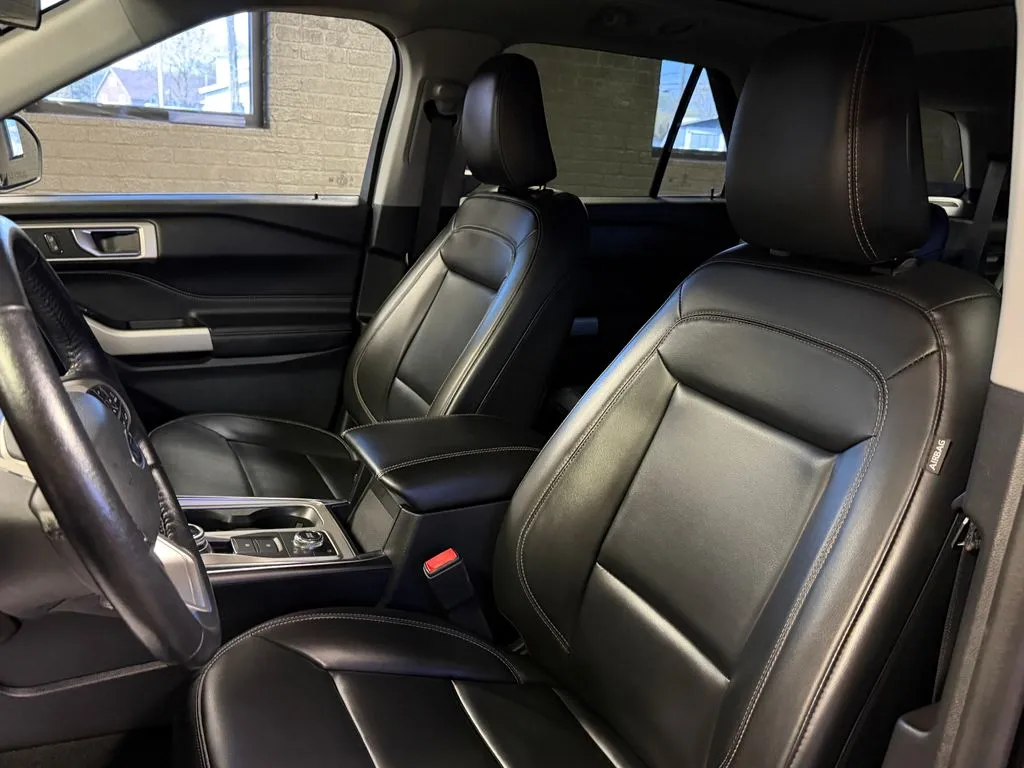 2021 Ford Explorer XLT - Photo 8