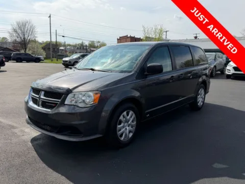 Gray 2019 Dodge Grand Caravan SE for sale in DuBois, PA