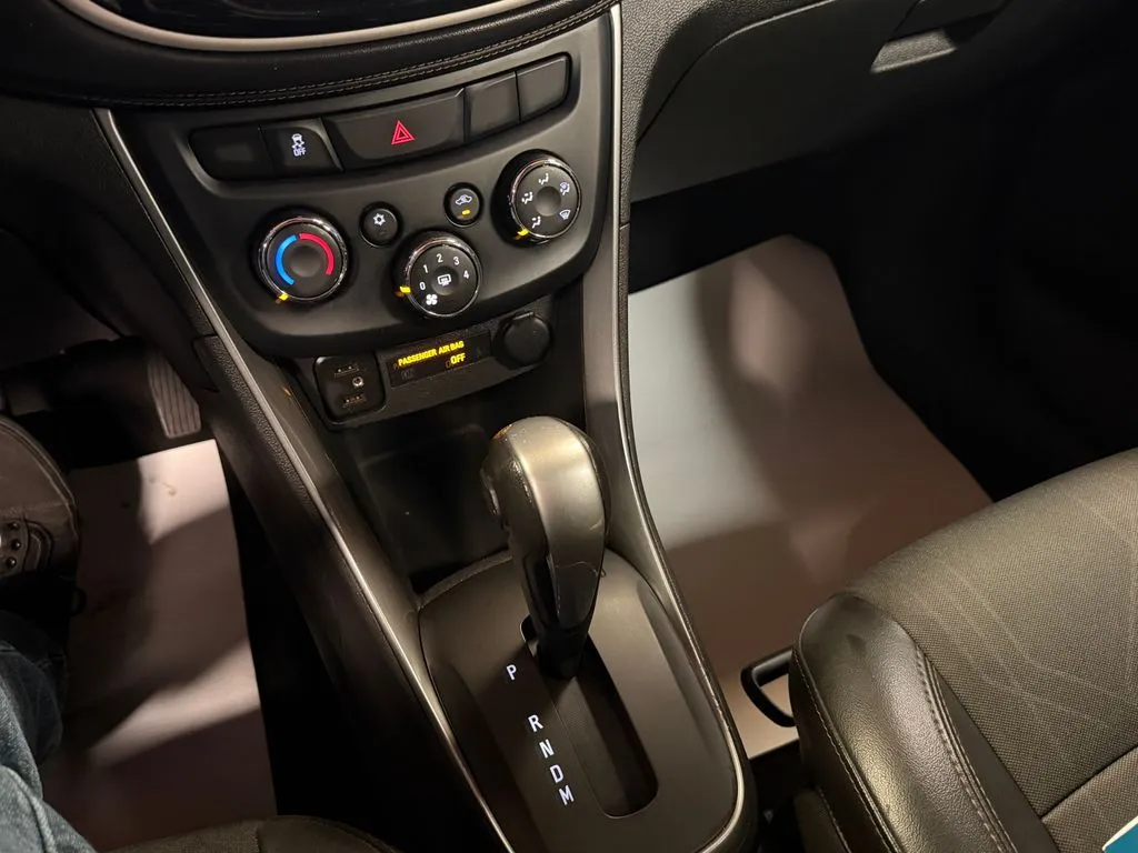 2019 Chevrolet Trax LT - Photo 28