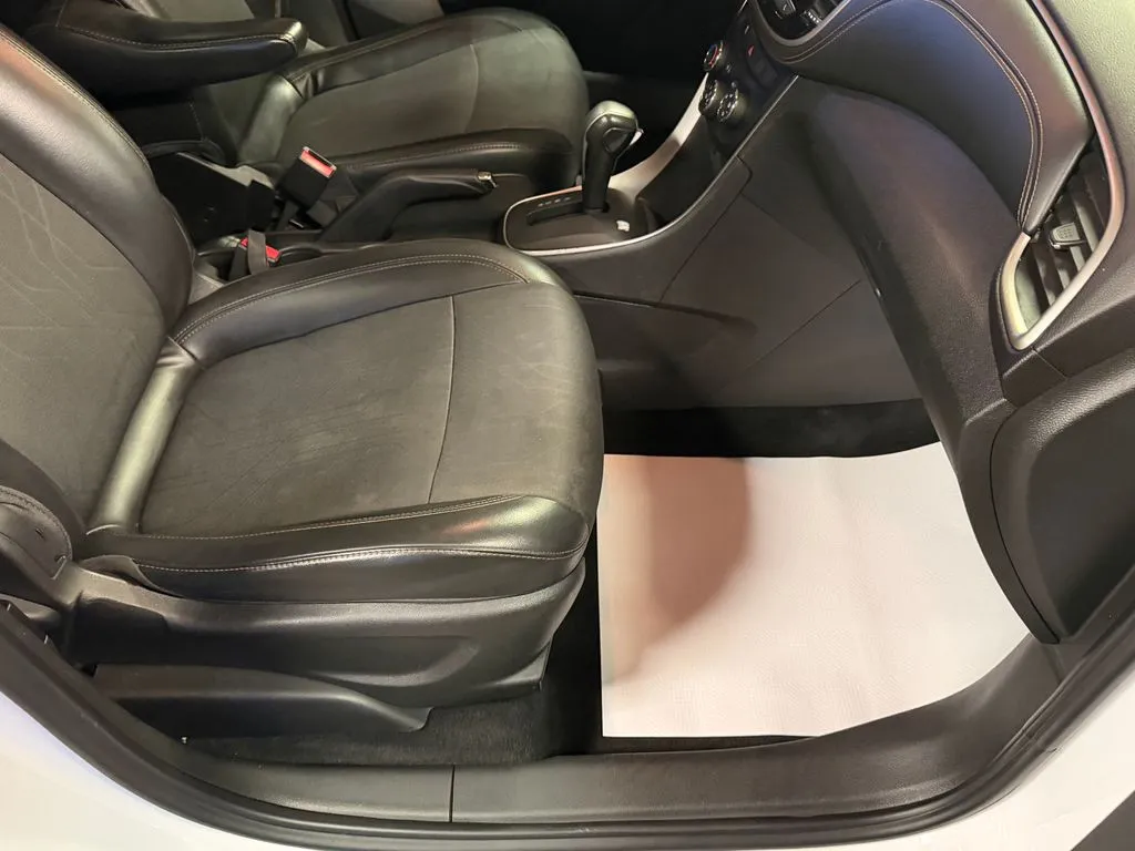 2019 Chevrolet Trax LT - Photo 20
