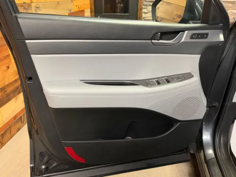 More photos of 2020 Hyundai Palisade SEL at Kurt Johnson Auto Sales & Service, PA