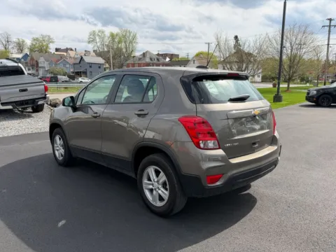 More photos of 2021 Chevrolet Trax LS at Kurt Johnson Auto Sales & Service, PA