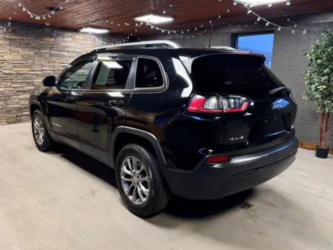 More photos of 2019 Jeep Cherokee Latitude Plus at Kurt Johnson Auto Sales & Service, PA