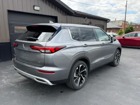 Another view of 2022 Mitsubishi Outlander SE for sale in DuBois, PA at Kurt Johnson Auto Sales & Service