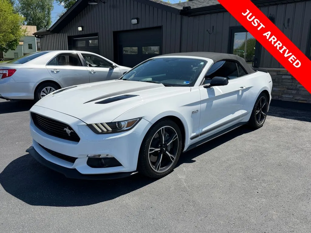 White 2017 Ford Mustang GT Premium for sale in DuBois, PA