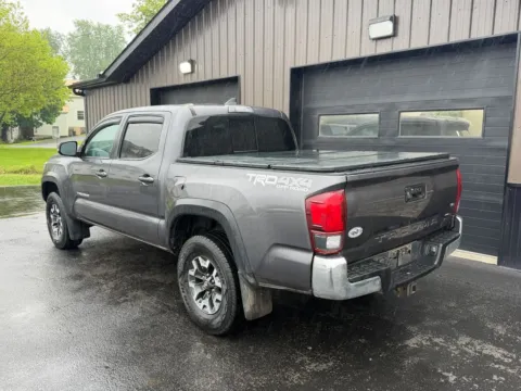 More photos of 2018 Toyota Tacoma TRD Off-Road at Kurt Johnson Auto Sales & Service, PA