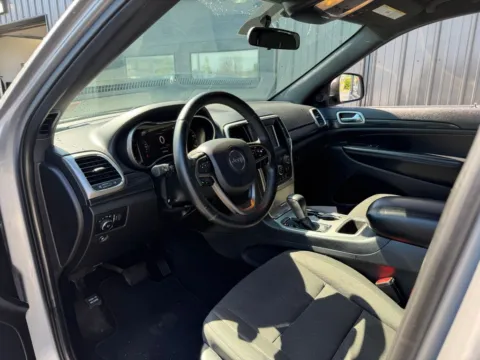More photos of 2019 Jeep Grand Cherokee Laredo at Kurt Johnson Auto Sales & Service, PA