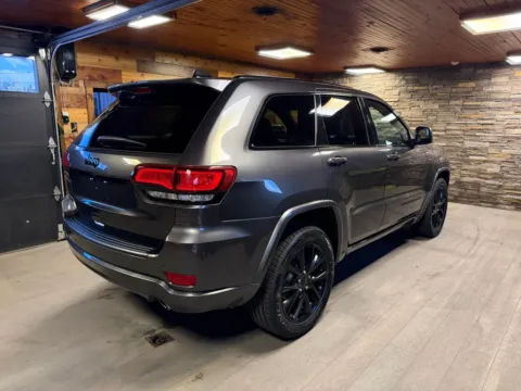 More photos of 2019 Jeep Grand Cherokee Altitude at Kurt Johnson Auto Sales & Service, PA