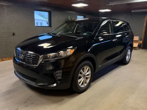 Black 2019 Kia Sorento LX for sale in DuBois, PA