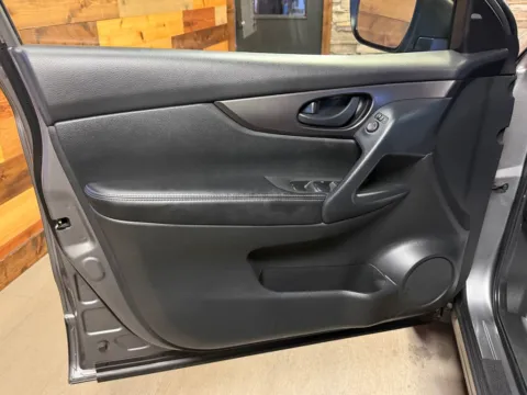 More photos of 2021 Nissan Rogue Sport S at Kurt Johnson Auto Sales & Service, PA