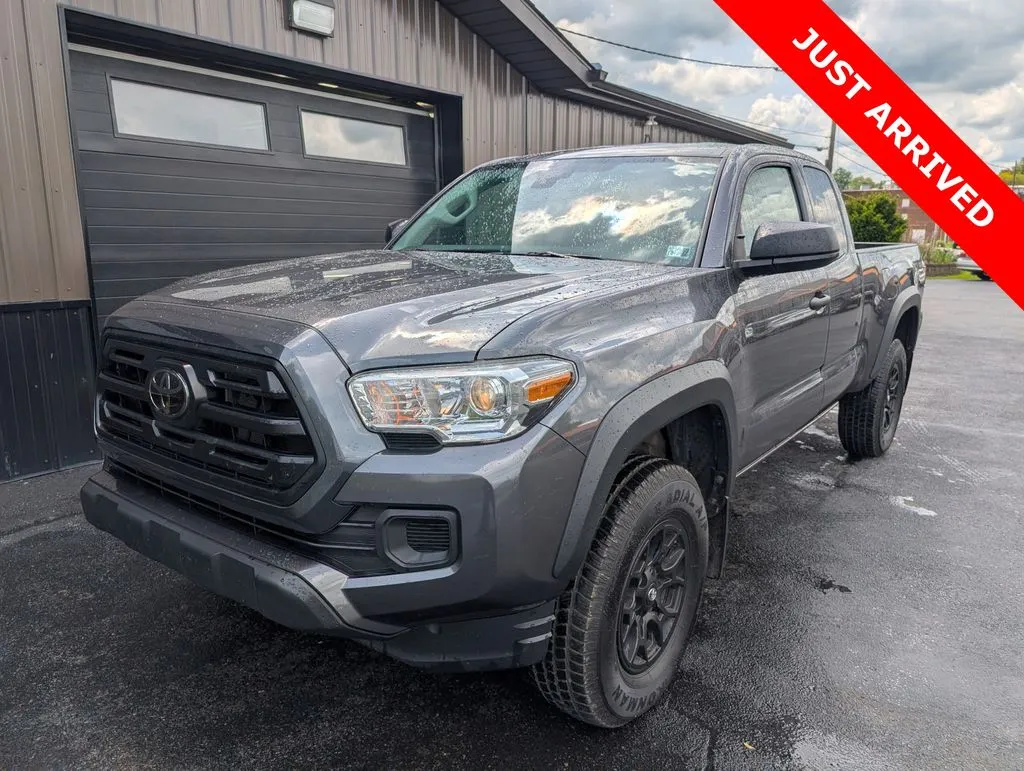 2019 Toyota Tacoma SR