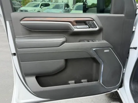 More photos of 2024 GMC Sierra 2500HD SLT at Kurt Johnson Auto Sales & Service, PA