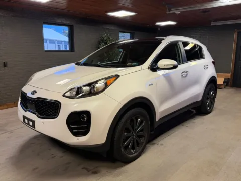 White 2017 Kia Sportage EX for sale in DuBois, PA