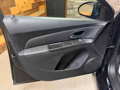 More photos of 2015 Chevrolet Cruze 1LT at Kurt Johnson Auto Sales & Service, PA