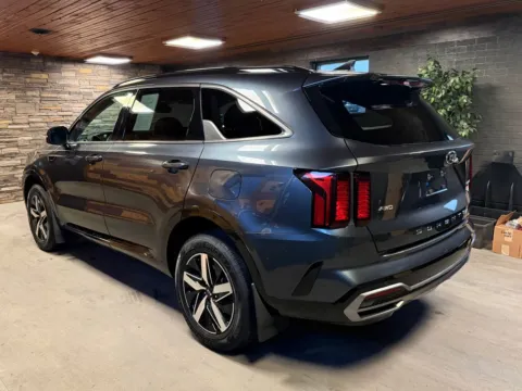 More photos of 2021 Kia Sorento EX at Kurt Johnson Auto Sales & Service, PA