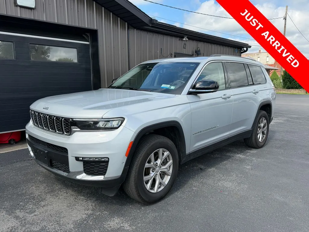 Silver 2023 Jeep Grand Cherokee L Limited for sale in DuBois, PA