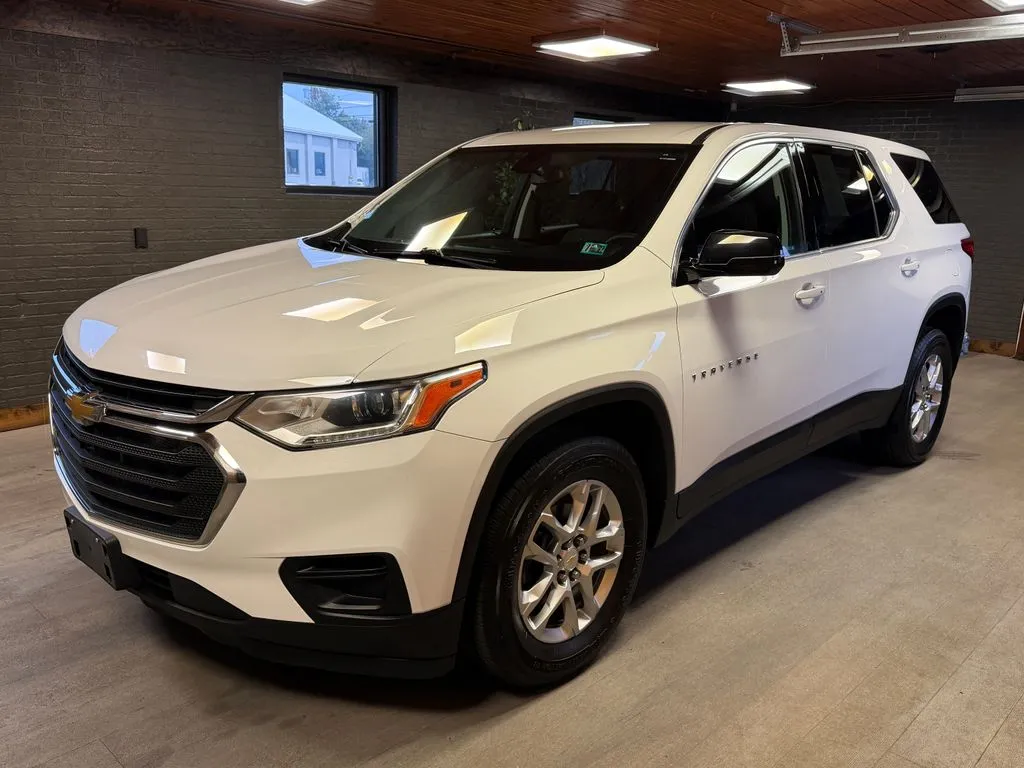 White 2020 Chevrolet Traverse LS for sale in DuBois, PA