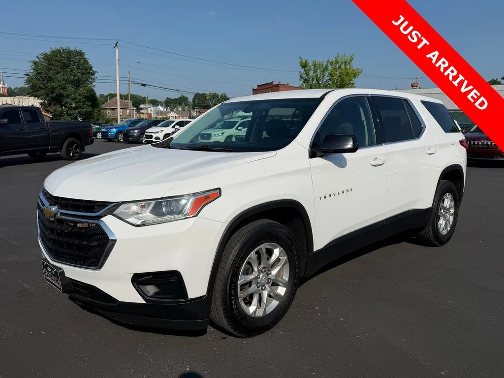 2020 Chevrolet Traverse AWD LS's photo