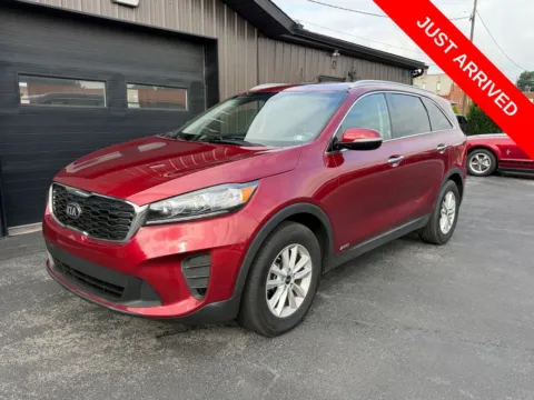 Red 2019 Kia Sorento LX for sale in DuBois, PA