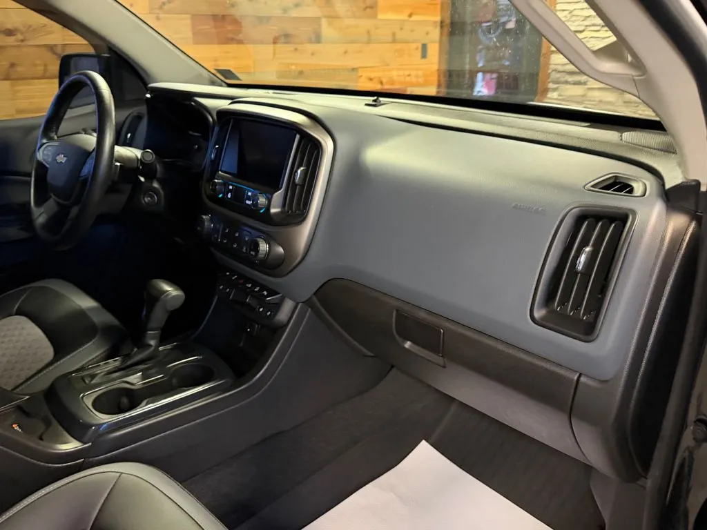 2021 Chevrolet Colorado Z71 - Photo 20