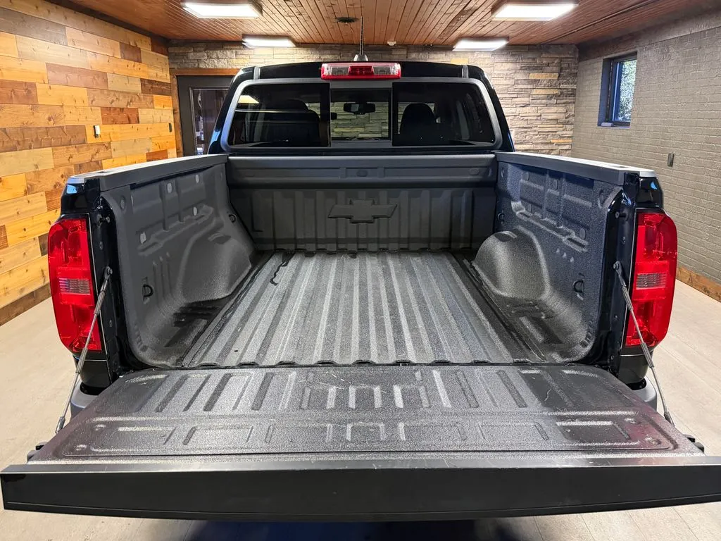 2021 Chevrolet Colorado Z71 - Photo 13