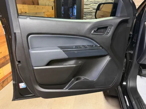 More photos of 2021 Chevrolet Colorado Z71 at Kurt Johnson Auto Sales & Service, PA
