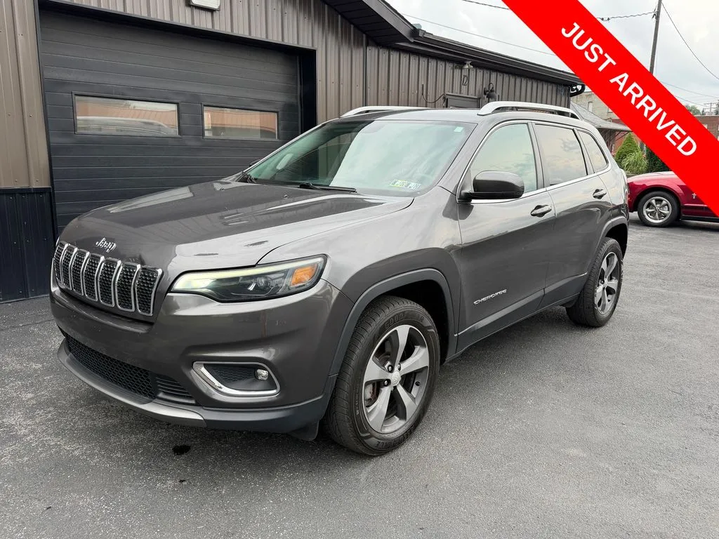 Unknown 2019 Jeep Cherokee Limited for sale in DuBois, PA
