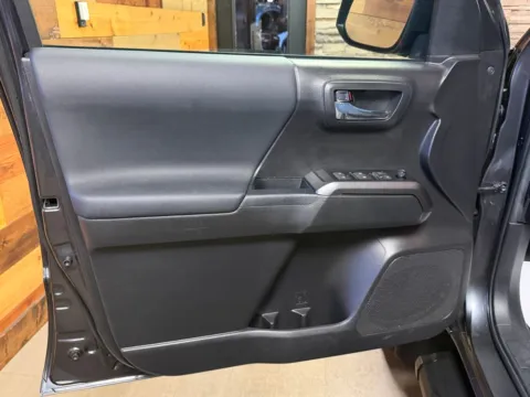 More photos of 2023 Toyota Tacoma TRD Off-Road at Kurt Johnson Auto Sales & Service, PA