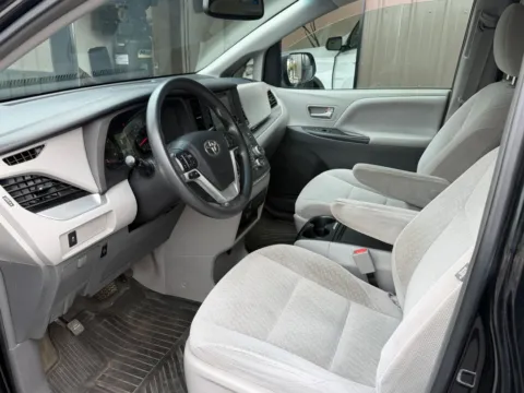 More photos of 2017 Toyota Sienna LE at Kurt Johnson Auto Sales & Service, PA