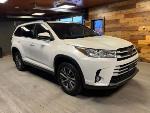 Photos of 2019 Toyota Highlander XLE for sale in DuBois, PA at Kurt Johnson Auto Sales & Service