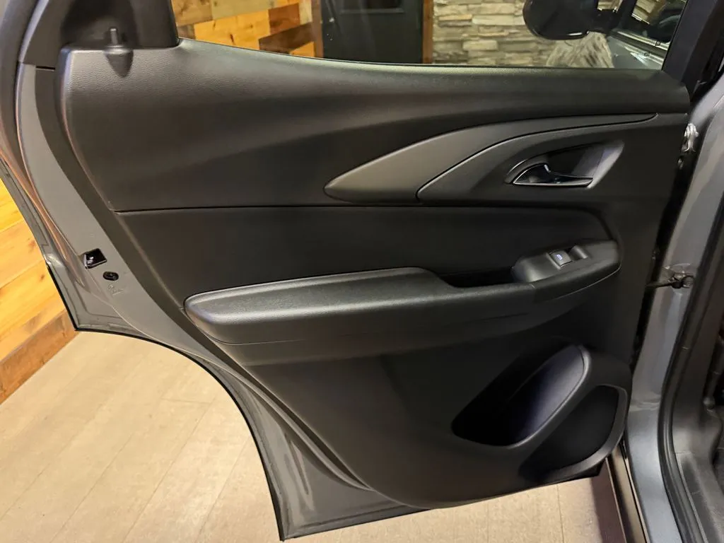 2022 Chevrolet Trailblazer RS - Photo 11