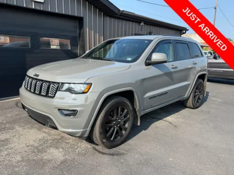 Gray 2019 Jeep Grand Cherokee Altitude for sale in DuBois, PA