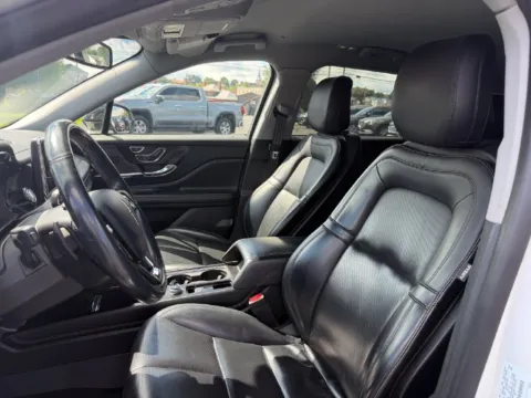 More photos of 2020 Lincoln Corsair Standard at Kurt Johnson Auto Sales & Service, PA