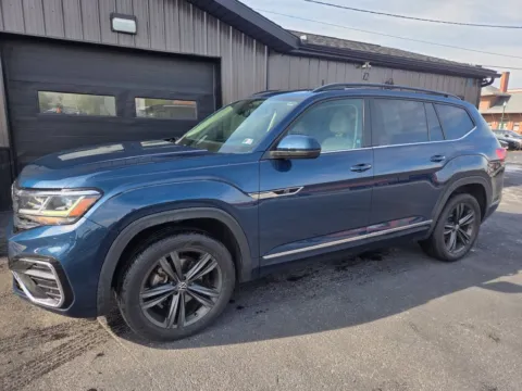 Blue 2021 Volkswagen Atlas 3.6L V6 SE w/Technology R-Line for sale in DuBois, PA