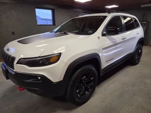 White 2022 Jeep Cherokee Trailhawk for sale in DuBois, PA